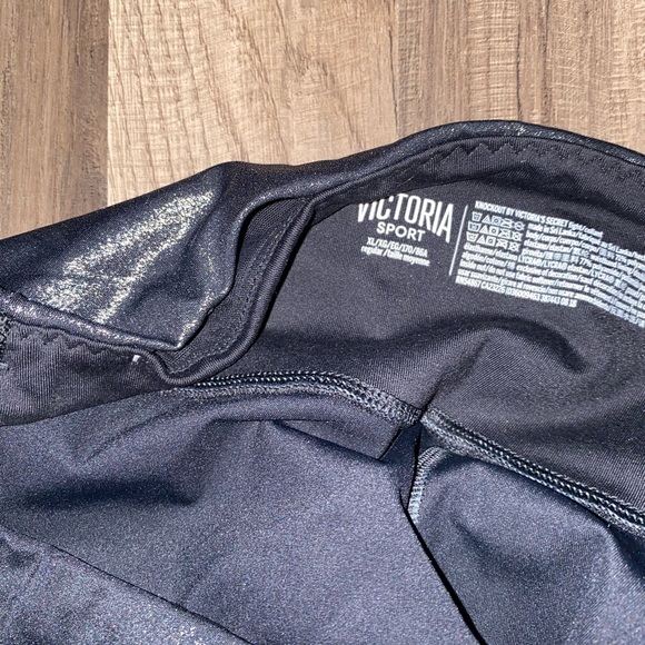 Victoria’s Secret sport leggings - Picture 8 of 10